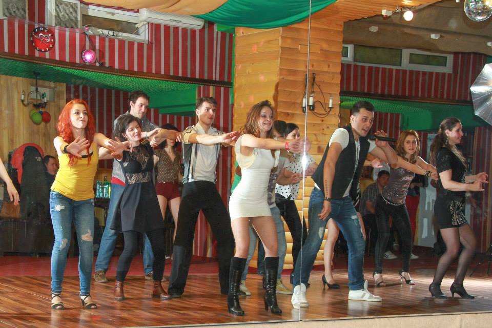 scoala-de-dans-love-to-dance-salsa-bucuresti